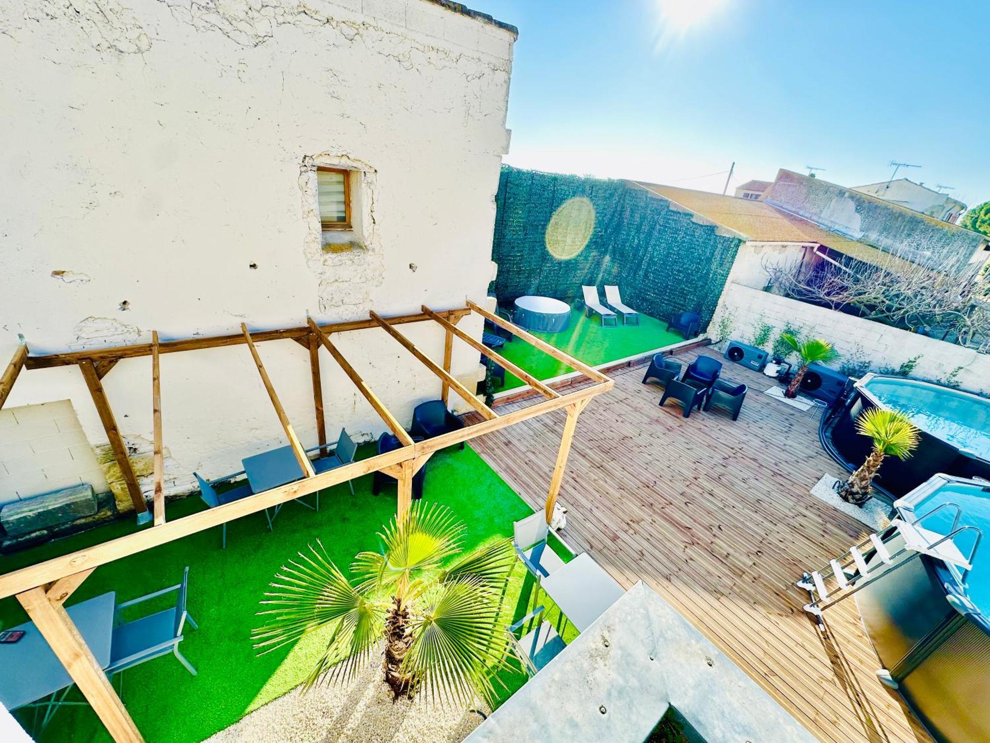 Les Appartements Du Mas - Emeraude Aigues-Mortes Esterno foto