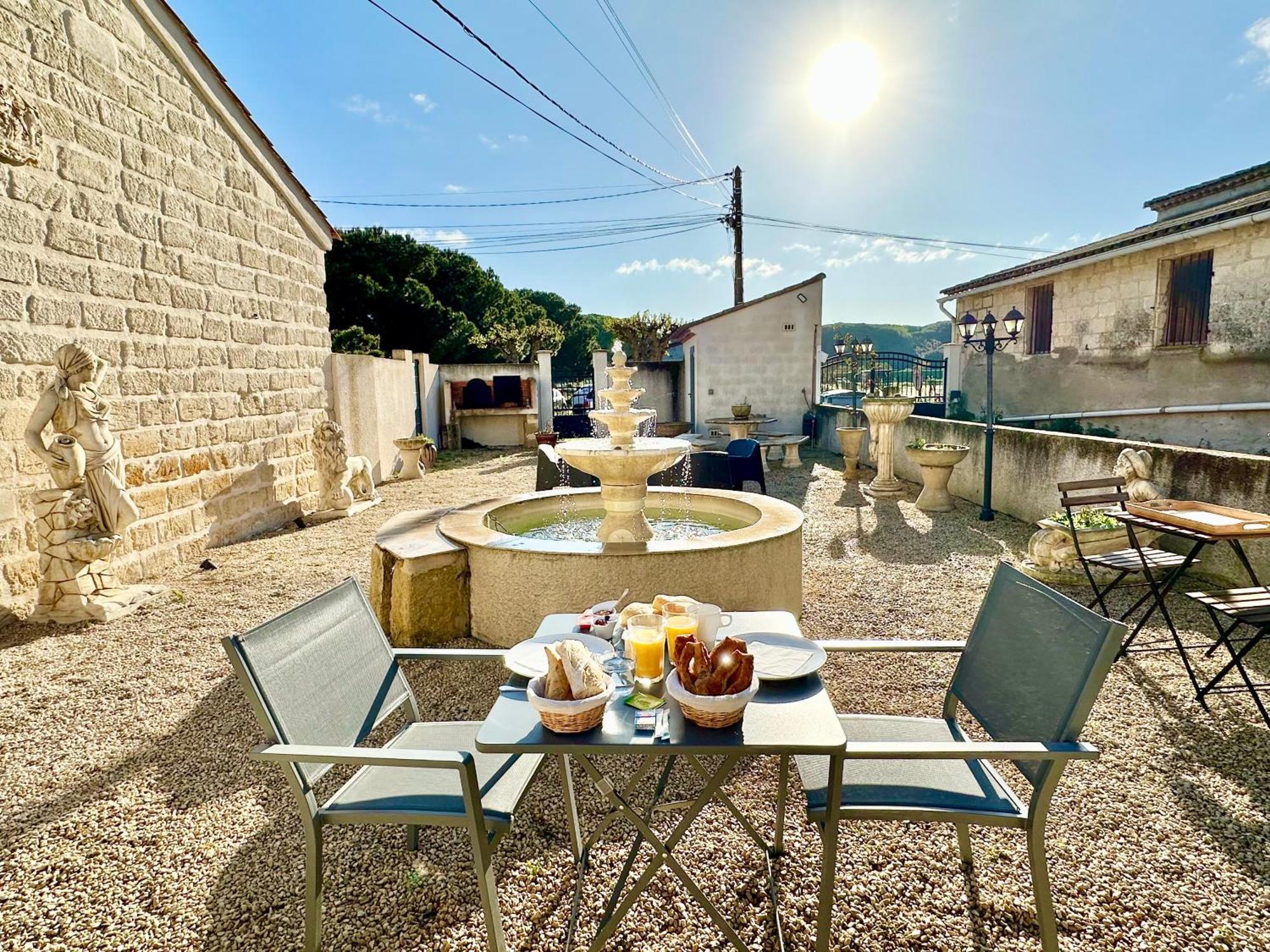 Les Appartements Du Mas - Emeraude Aigues-Mortes Esterno foto