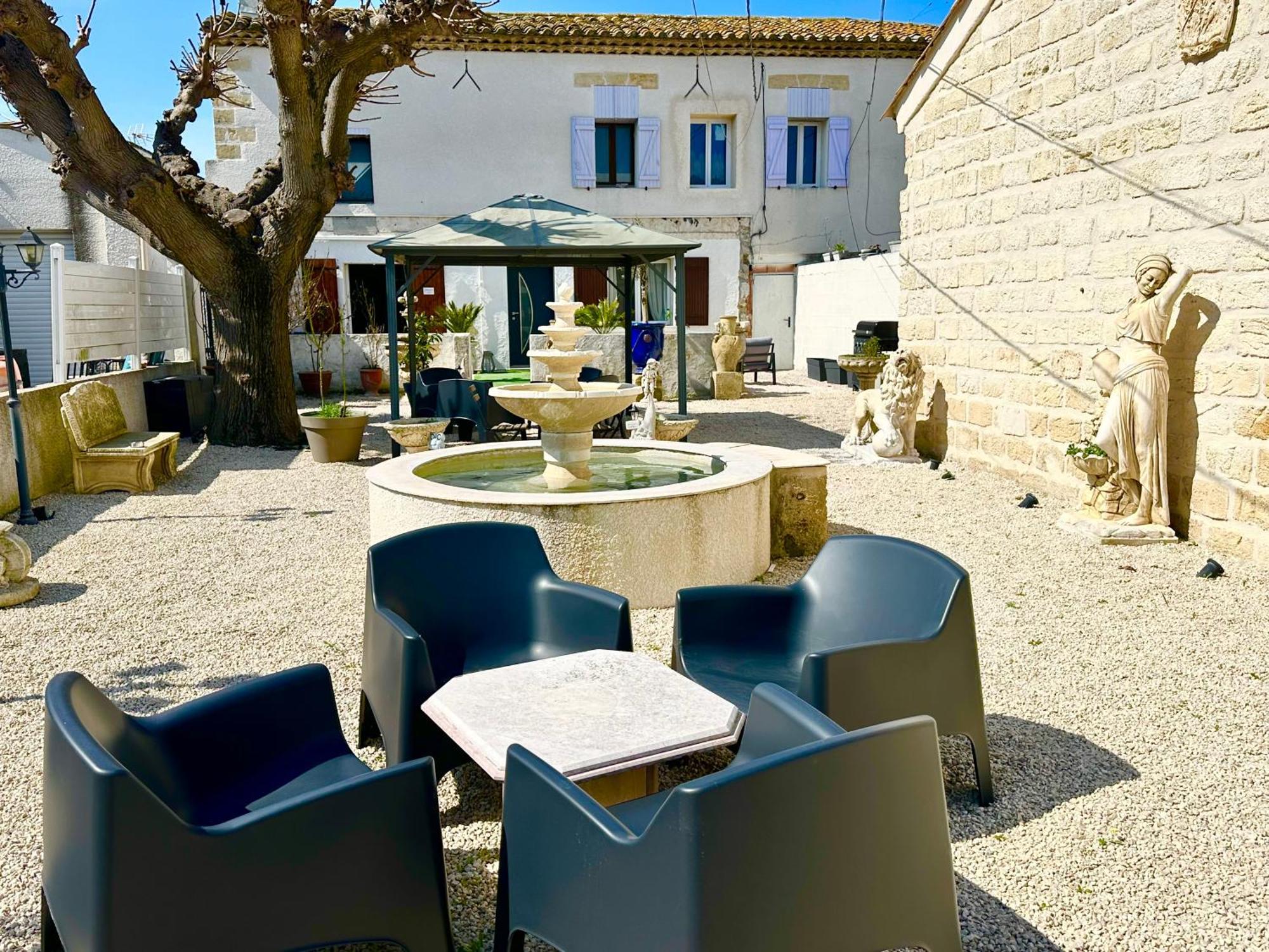 Les Appartements Du Mas - Emeraude Aigues-Mortes Esterno foto