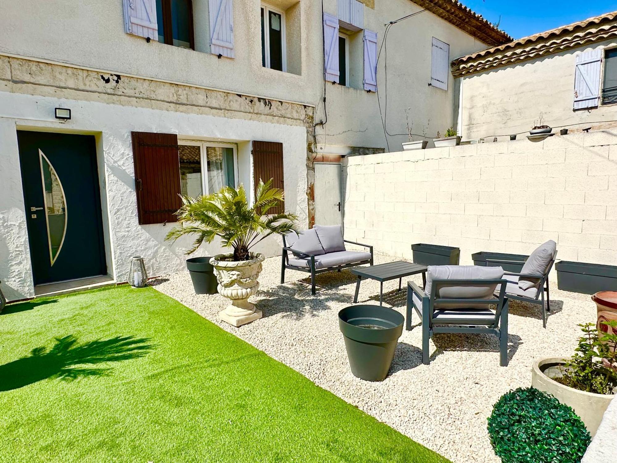 Les Appartements Du Mas - Emeraude Aigues-Mortes Esterno foto