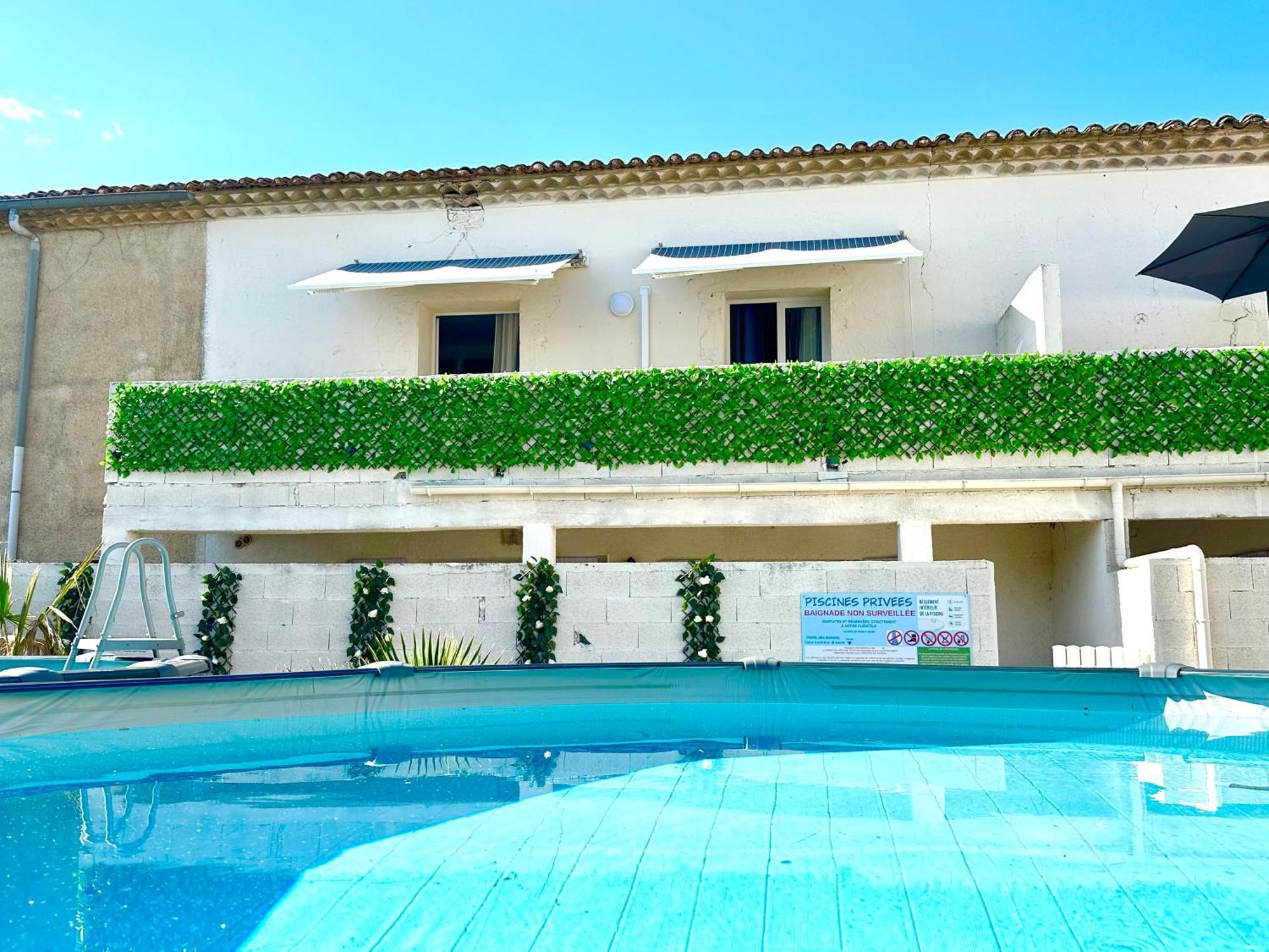 Les Appartements Du Mas - Emeraude Aigues-Mortes Esterno foto